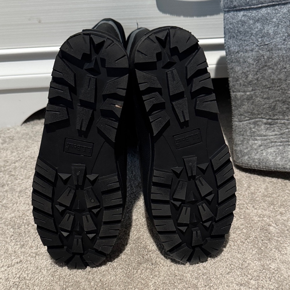 L.L. Bean Black and Gray Kids Snow Boots - Picture 5 of 6